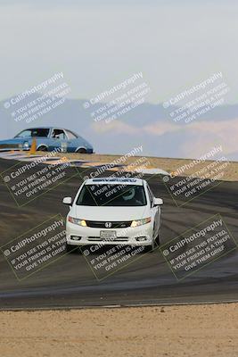 media/Jan-26-2025-SCCA SD (Sun) [[bcf61ed115]]/4-Women Novice/Session 1 (Lead-Follow)/